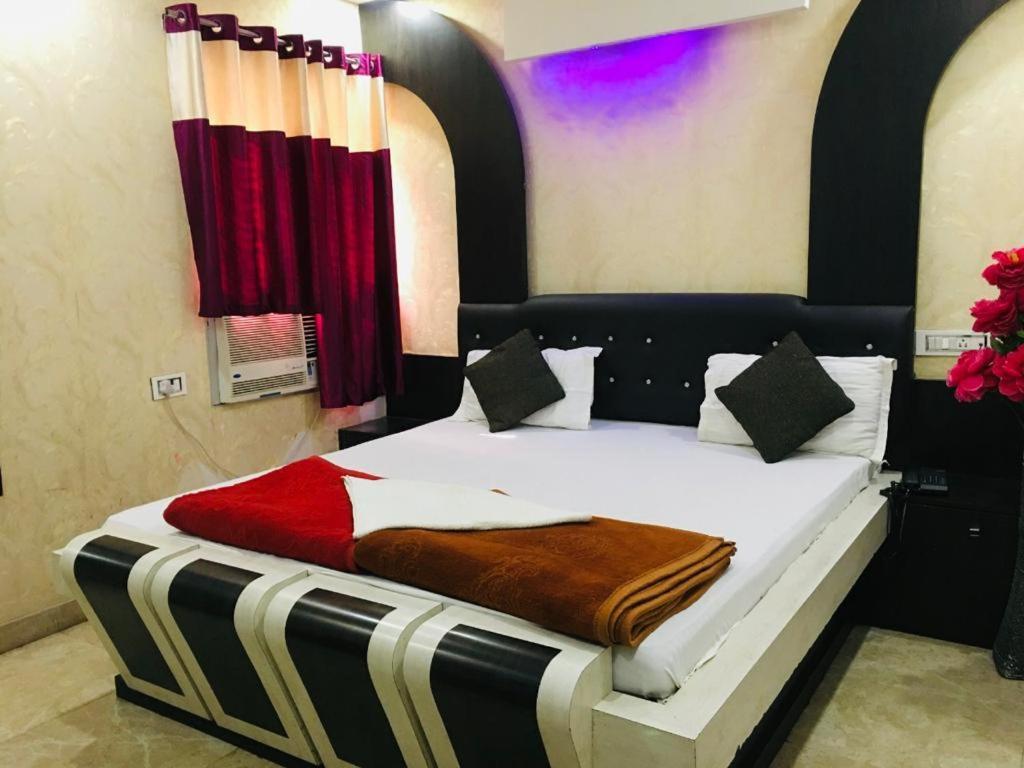 Hotel Natraj Sasaram Екстер'єр фото