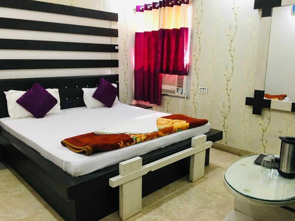 Hotel Natraj Sasaram Екстер'єр фото