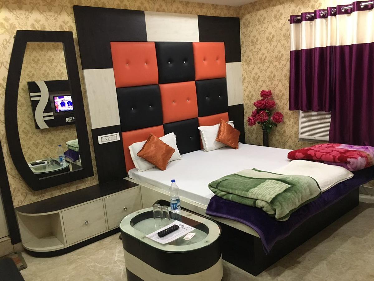Hotel Natraj Sasaram Екстер'єр фото
