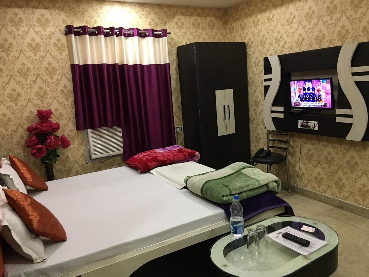 Hotel Natraj Sasaram Екстер'єр фото