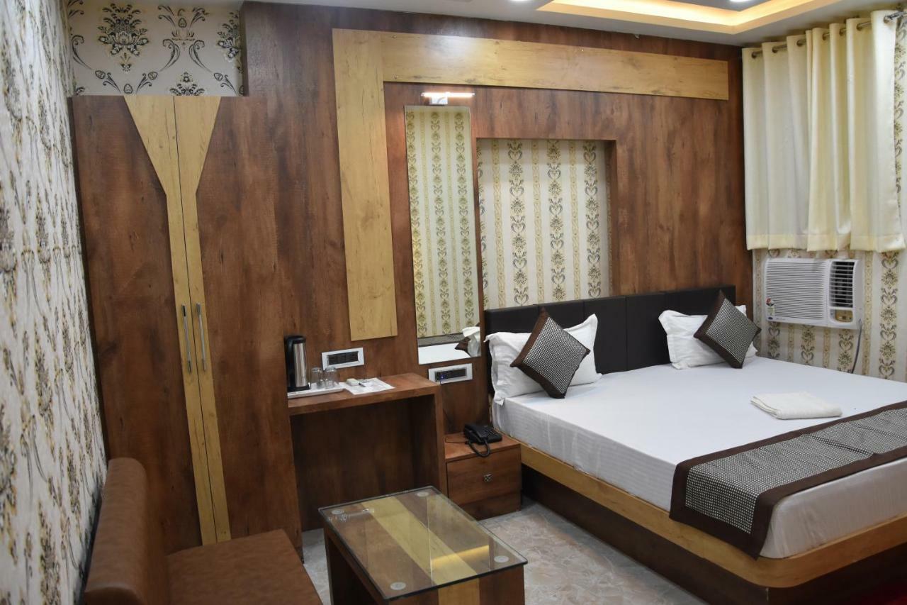 Hotel Natraj Sasaram Екстер'єр фото